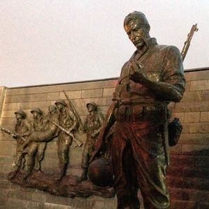 Meet your Posher, Rosendo