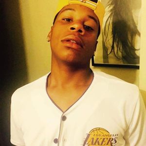 Meet your Posher, Elijah