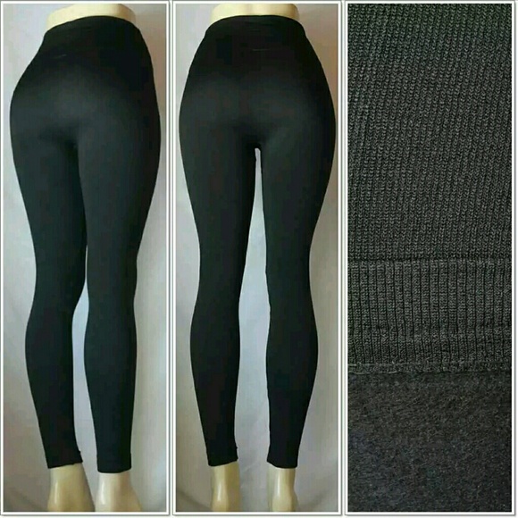 🎄NWT Zipper Fleece Color Knitted🎄 - Picture 2 of 4