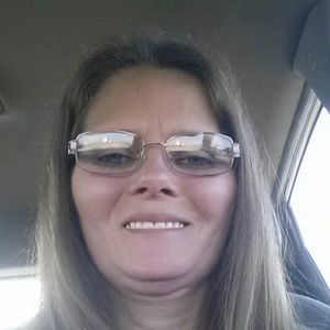 Meet your Posher, Connie