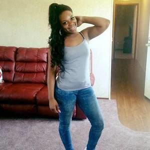 Meet your Posher, Tearra