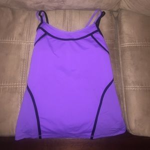 Lululemon workout top