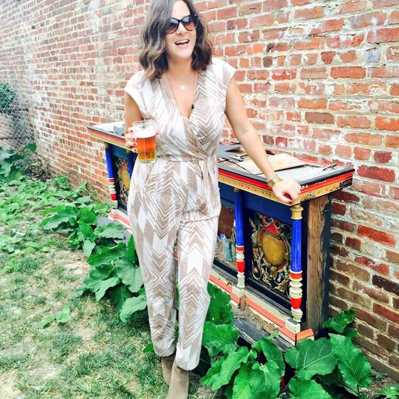 Meet your Posher, Emily - Picture 1 of 1