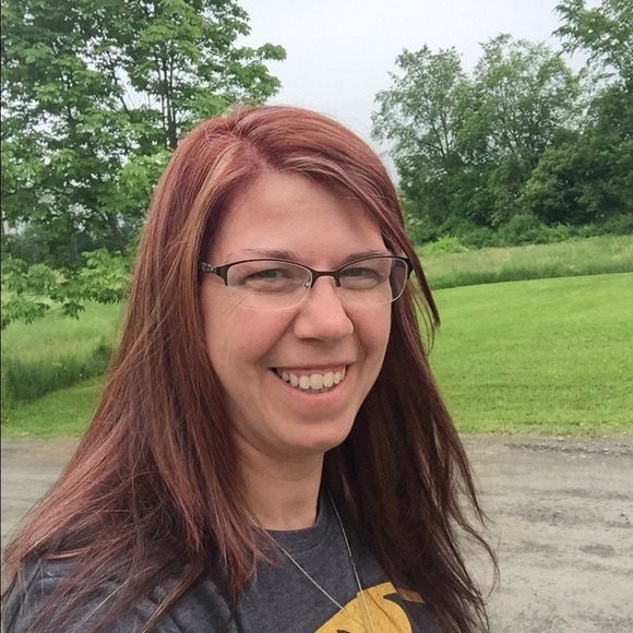 Meet your Posher, Brenda - Picture 1 of 1