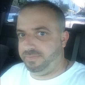 Meet your Posher, Uelton