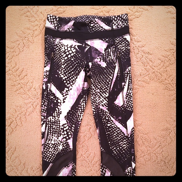 Lululemon print leggings
