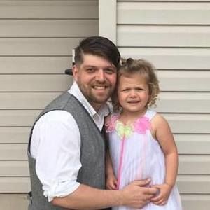 Meet your Posher, Tye