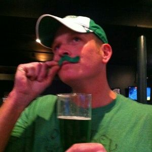 Meet your Posher, Chris