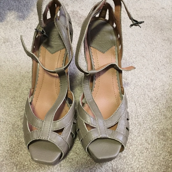 Lucky Brand sandal