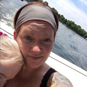 Meet your Posher, Mandy