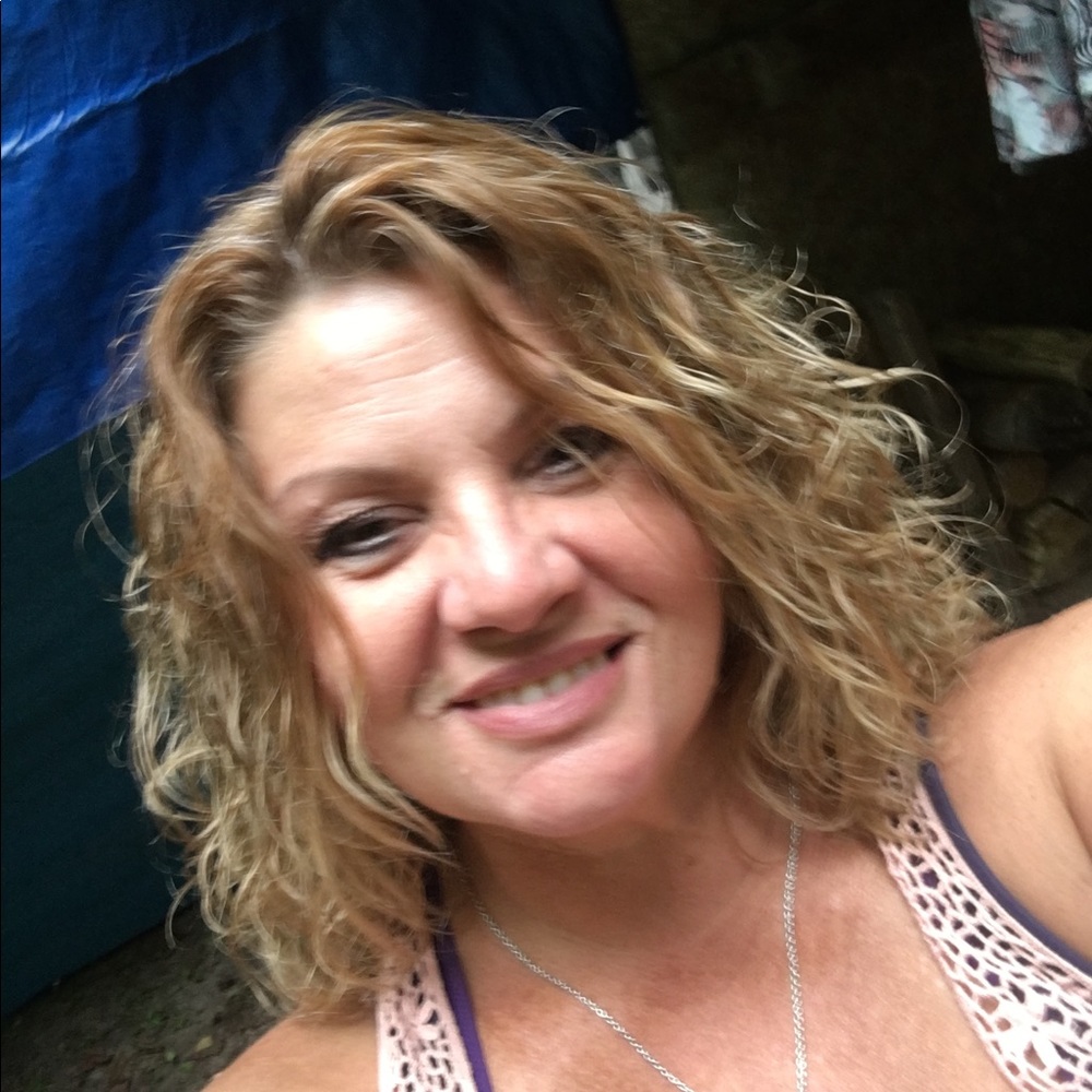 Meet your Posher, Stacey