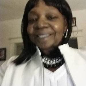 Meet your Posher, Diane