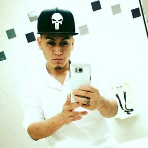 Meet your Posher, Angel montes