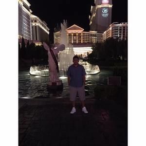 Meet your Posher, Ricardo