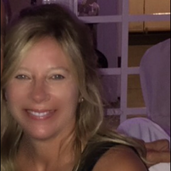 Meet your Posher, Toni