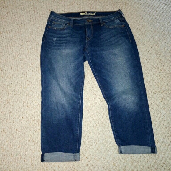 Women's old navy boyfriend style jean Capri pants