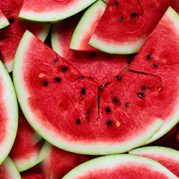 Meet your Posher, Chloe - Picture 1 of 1