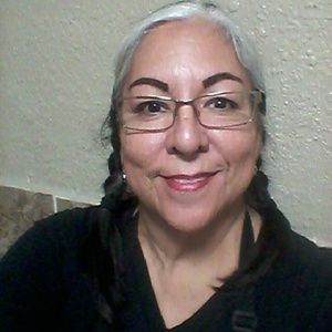 Meet your Posher, April