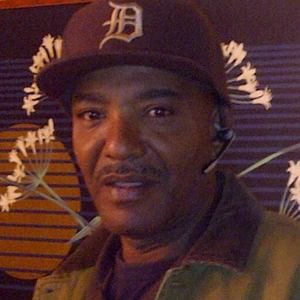 Meet your Posher, Ernest