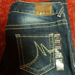TODAY ONLY!!!!!!New Maurices Jeans