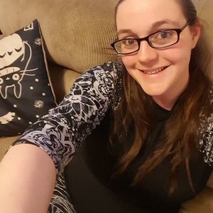 Meet your Posher, Alison