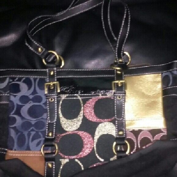 Unauthentic Coach purse