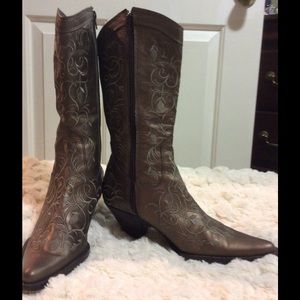 Cowboy boots leather