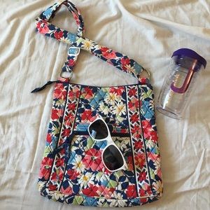 Vera Bradley Hipster in Summer Cottage