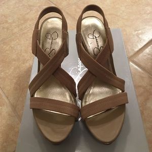 Jessica Simpson nude color platform heels