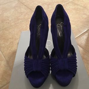 Jessica Simpson heels