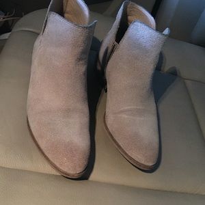 Splendid Hampton sand suede bootie sz 7.5