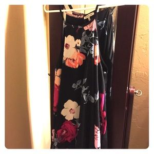 NWT floral dress. Size L. Tried on but never worn.