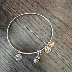 Allen& Ani bracelet