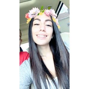 Meet your Posher, Shirley