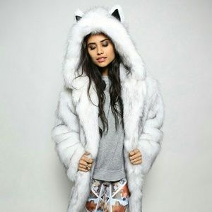 ISO Spirithoods white husky fur coat jacket ears