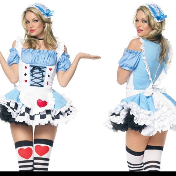 Alice in wonderland costume