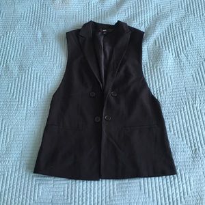 Sleeveless Mossimo blazer