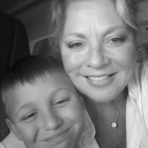 Meet your Posher, Deborah