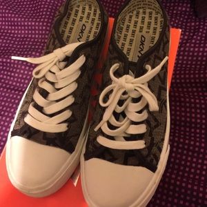 Authentic DKNY canvas tennis shoe dark brown