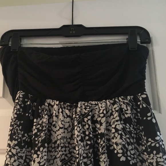 Express strapless dress - Picture 3 of 4