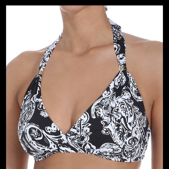 SOLD !!!!!!!!!!!!!. Ralph Lauren  skirted bottom