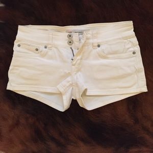 Levi's White Shorts