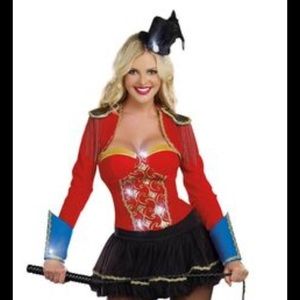 Sexy ringmaster costume