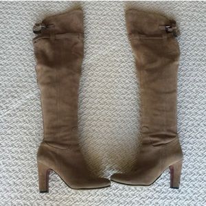 Suede over the knee heel boots.