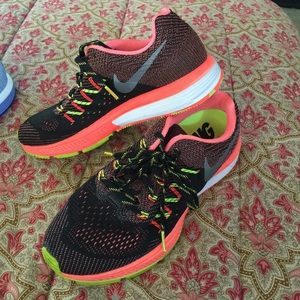 Nike ✅ Running sneakes Zoom Vomero 10