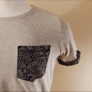 H&M Print Pocket Tee