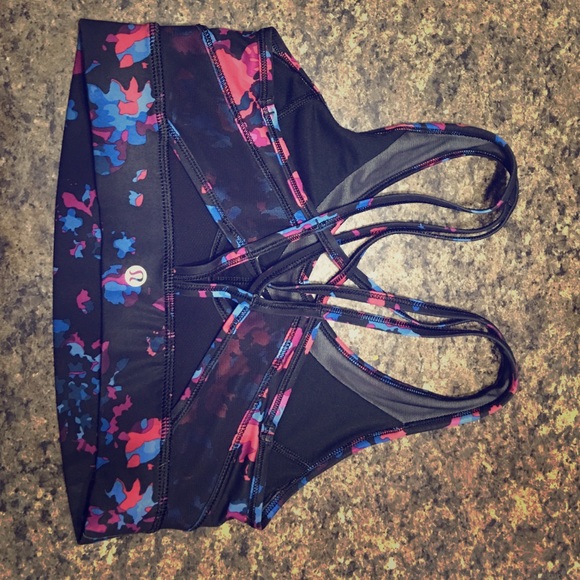 Lululemon Strap It like Its Hot Bra 6