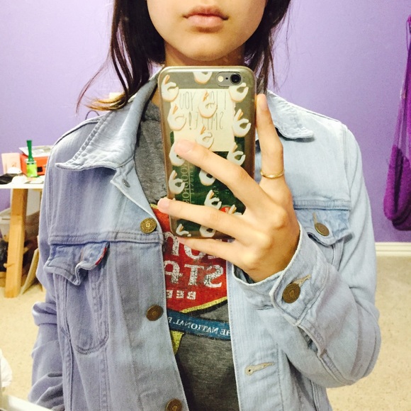 Brandy Melville Jackets & Blazers - ♥️ Levi Light Wash Trucker Jacket ❤️