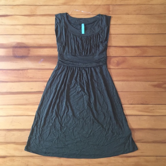 Size M olive green jersey a-line dress, NWOT