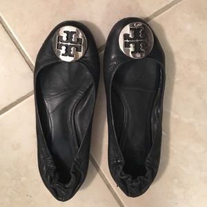 Tory Burch Reva Flats, size 8, in Black and Silver
